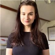 Traductrice et professeure, je propose des cours d'anglais pour tout âge, adaptés à vos besoins et vos passions !